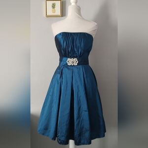 Cinderella Design dresses Women strapless Prom  XS Good Condition Blue Party